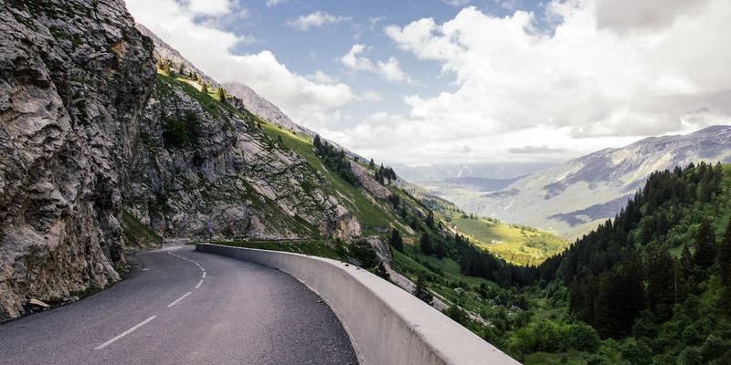 从物业管理到资产增值：润泽晟豪如何以智慧康养重塑商业地产价值